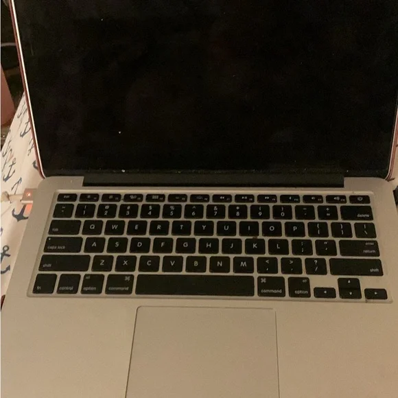 Lowest going is 250 it’s in good condition